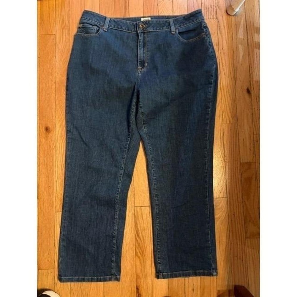 LL Bean Classic Fit Straight Leg Jeans Medium Blue Denim 20 Petite 500328 T25-7